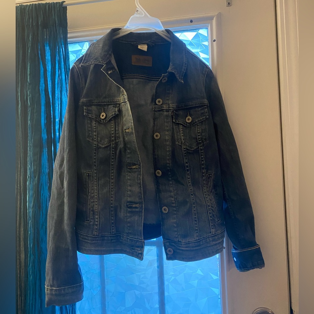 Levi’s Women’s Denim Jean Jacket Size Small